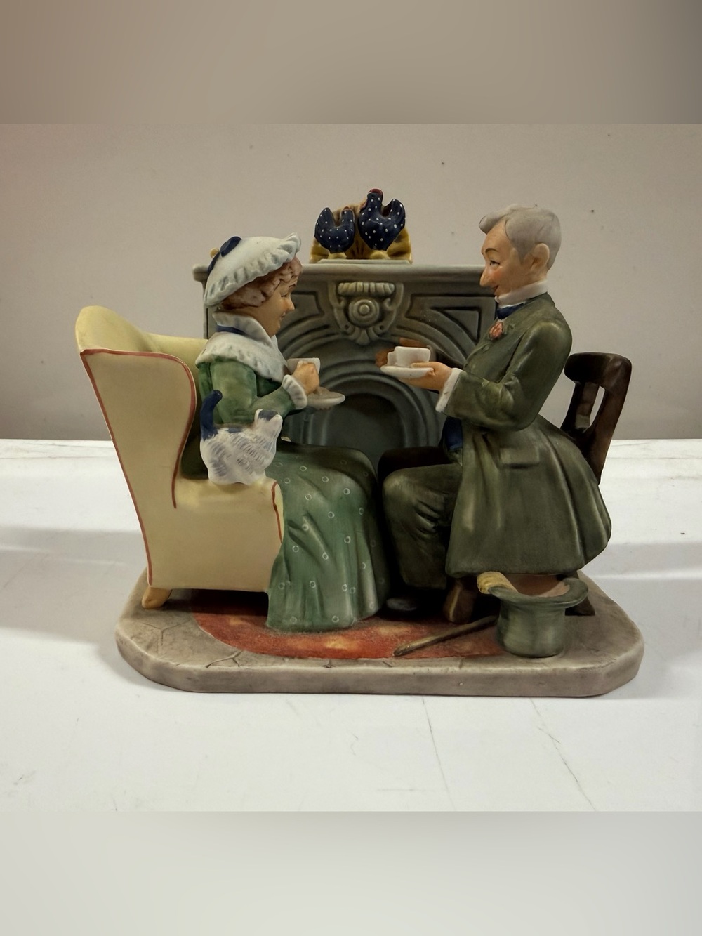 Vintage Norman Rockwell Fig. Gorham Winter Vintage Times 1st Ed Fireplace Tea